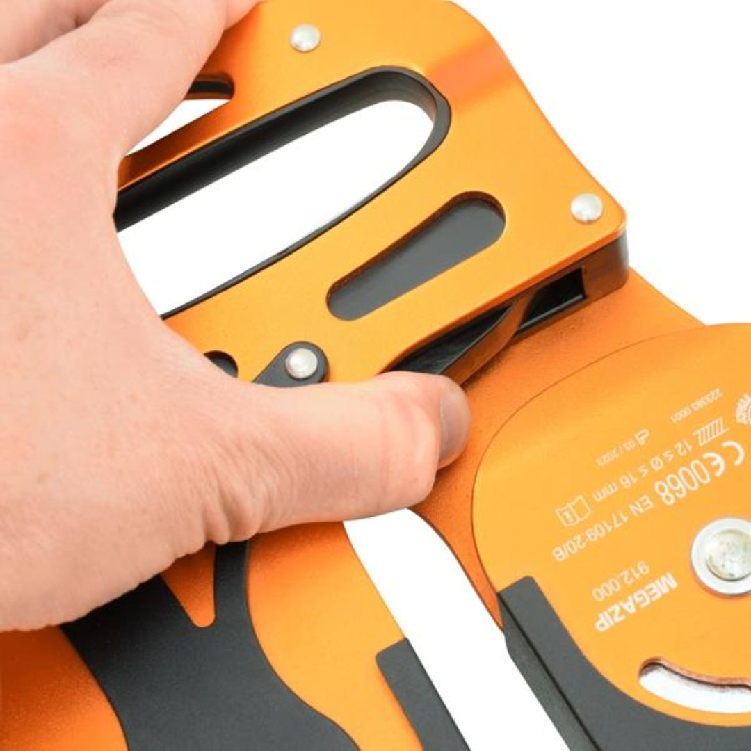 Megazip Orange Black