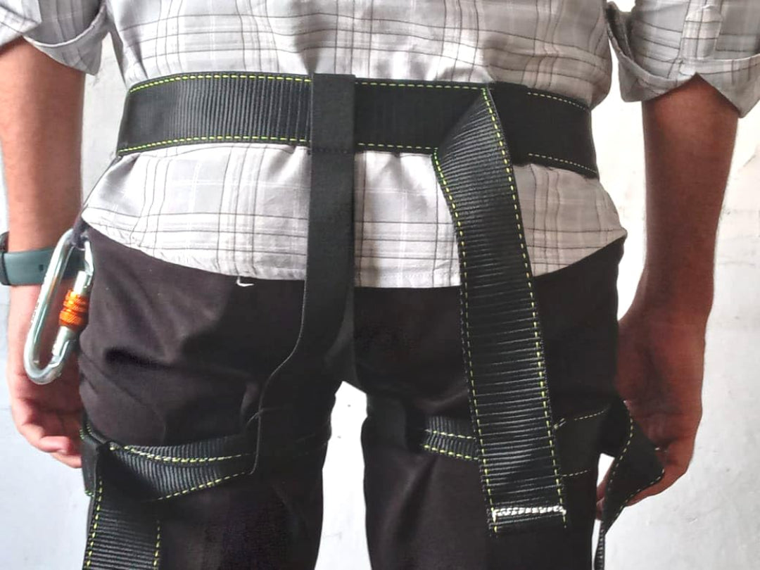 INDIAN UNIVERSAL SEAT HARNESS BLACK