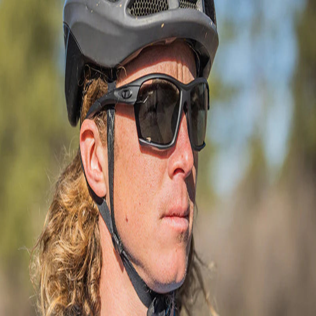 TIFOSI KILO BLACKOUT SMOKE POLARIZED SUNGLASS