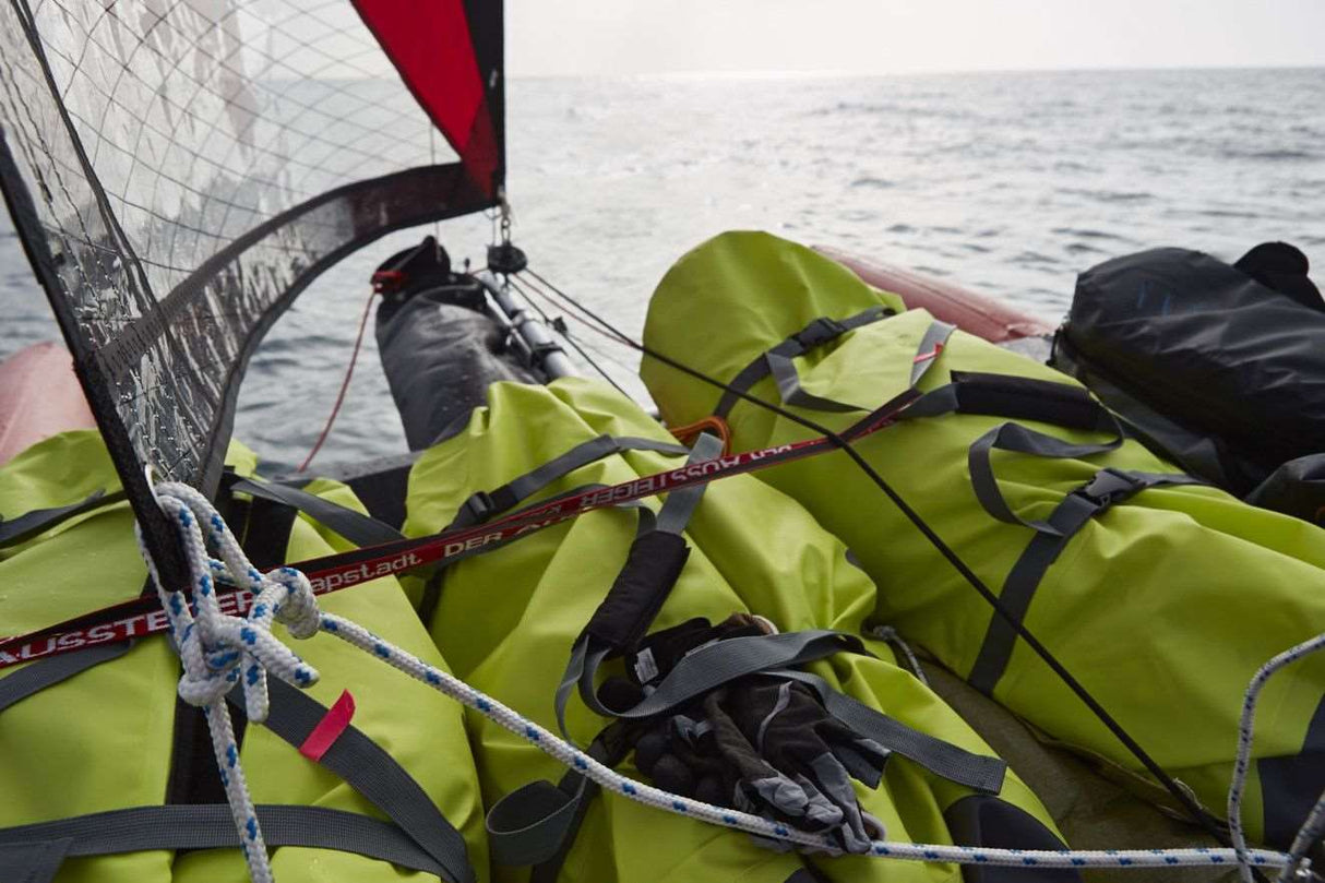 AQUAPAC WATERPROOF DUFFEL 90 LTR