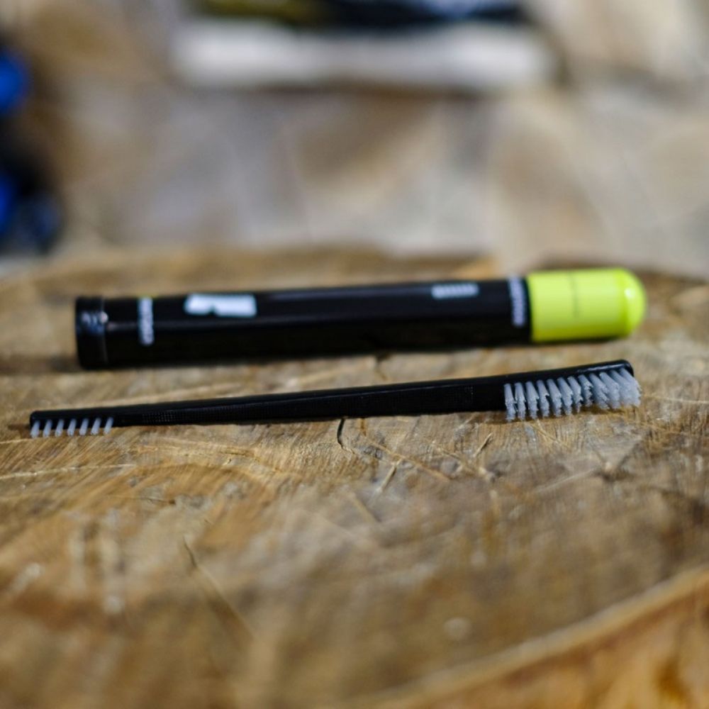 EDELRID BOULDER BRUSH NIGHT - Stepin Adventure #