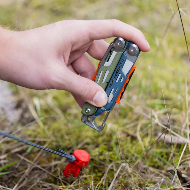 LEATHERMAN MULTIPURPOSE KNIFE SIGNAL-TUNDRASCAPE