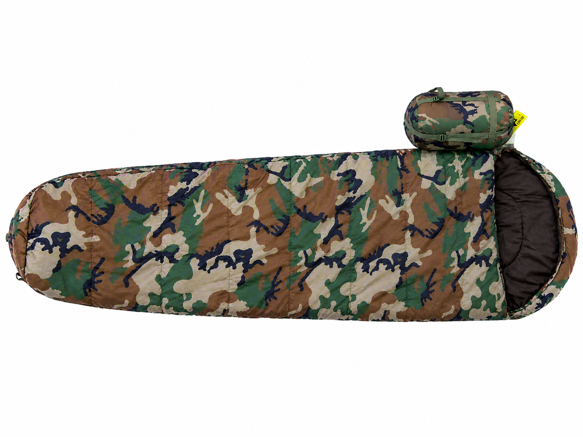 Cliff Climber Camo 400 sleeping bag open showing insulated inner lining