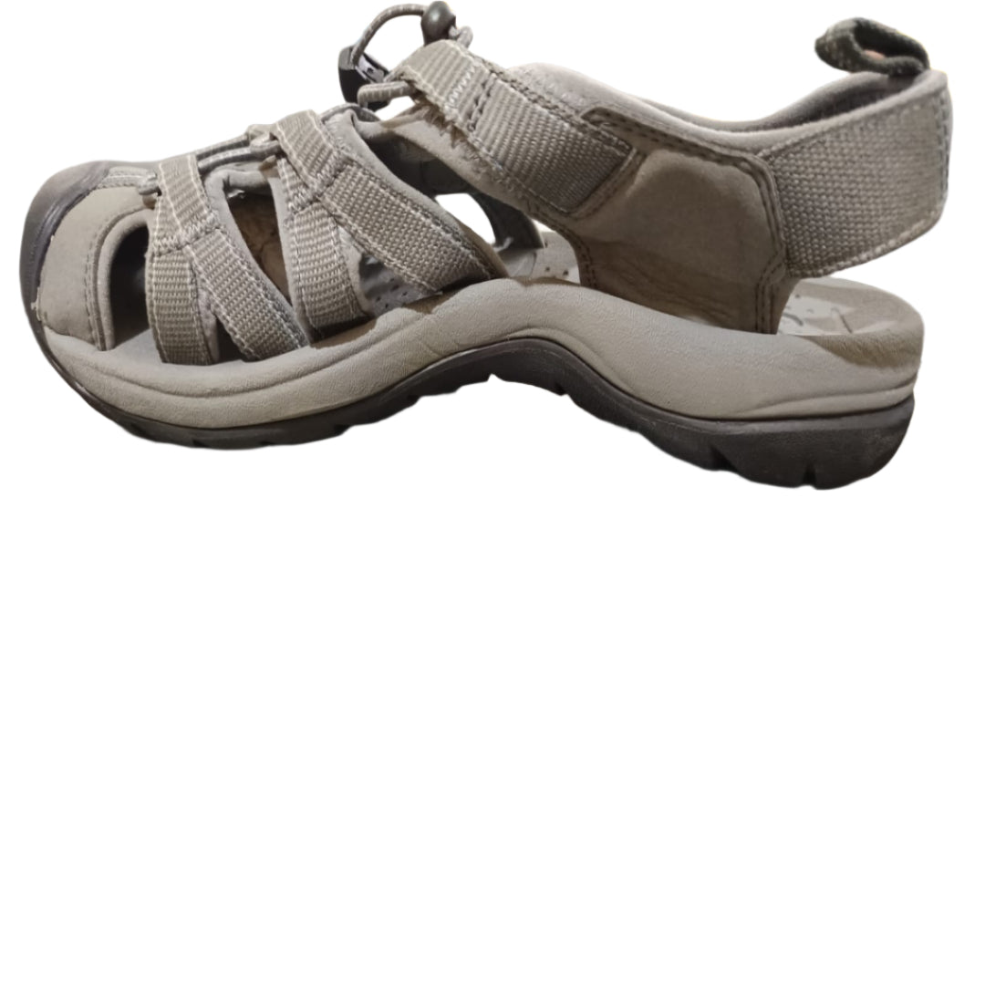Keen Sandal Grey