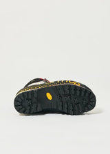 LA SPORTIVA’S WOMEN’S NEPAL CUBE BTS-ICE